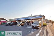 ローソン北上尾店 徒歩7分。コンビニ 510m