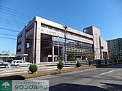 美浜区役所 徒歩19分。役所 1460m