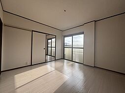 ファミールアイ 201 2階3Kのリビング/ダイニング