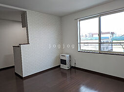 ロージー月寒東 301 3階1LDKのリビング/ダイニング