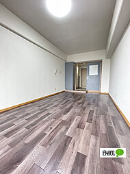 グランディールMK 202 2階1Kのリビング/ダイニング