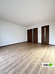 M　トゥルケーゼ 206 2階1Kのリビング/ダイニング