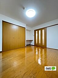 アバンセ・α 3階1Kのリビング/ダイニング