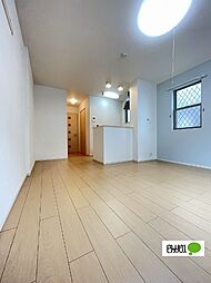 アリアーテI 101 1階ワンルームのリビング/ダイニング