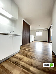 ＴＪ海南岡田 205 2階1LDKのリビング/ダイニング