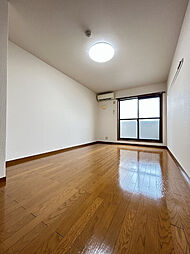 ティエラハウス西小二里 203 2階1Kのリビング/ダイニング