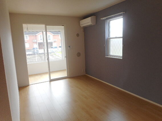 ブリッサ・そよ風_内装_0