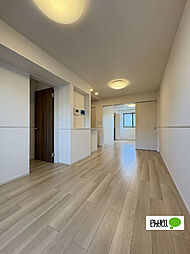 アロ・ラウレアＹ 203 2階2LDKのリビング/ダイニング