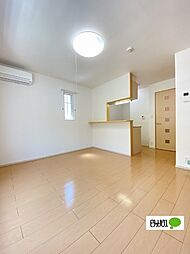 ブルーシエル浜の宮　II 202 2階1LDKのリビング/ダイニング