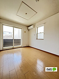 アヴニール　II 101 1階2DKのリビング/ダイニング