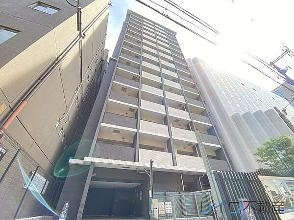 パークアクシス心斎橋 ｜大阪府大阪市中央区南船場2丁目(賃貸マンション1K・14階・32.02㎡)の写真 その1