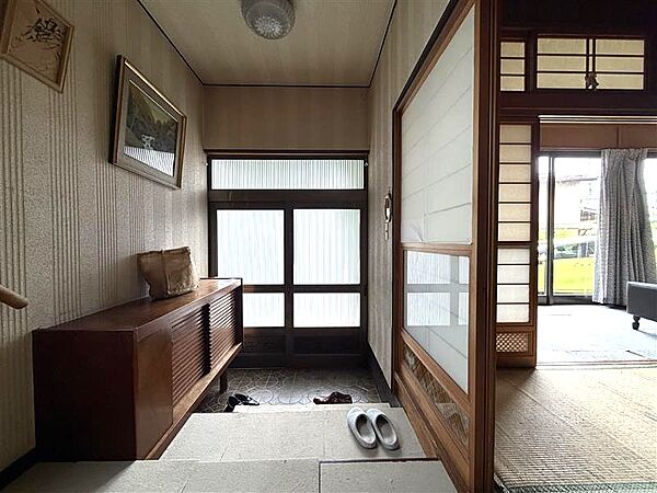 玄関