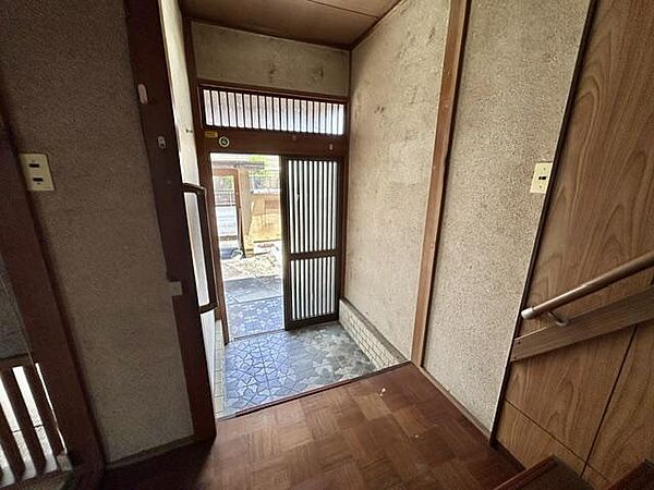 玄関