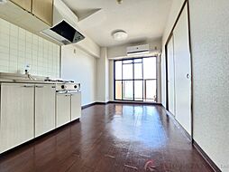 久光マンション 1階2LDKのリビング/ダイニング