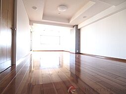 ザ・グランドビュー・オオサカ 11階1LDKのリビング/ダイニング