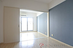 ルクレ新大阪レジデンス 5階1DKのリビング/ダイニング