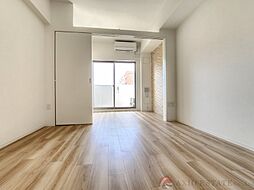 セレニテ東三国ミラク 4階1DKのリビング/ダイニング