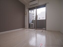 スプランディッド三国I 7階1Kのリビング/ダイニング