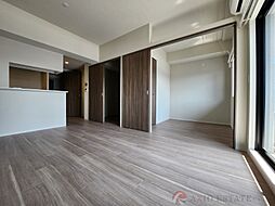 コンフォリア・リヴ新大阪西宮原ソルテラス 8階2LDKのリビング/ダイニング