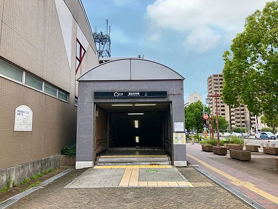 名港線「港区役...