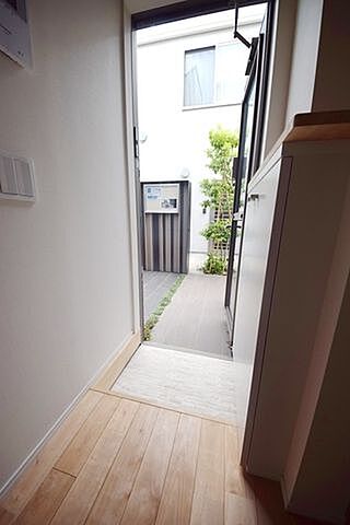 玄関