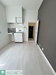 メゾンリベルテ 201 2階ワンルームのリビング/ダイニング