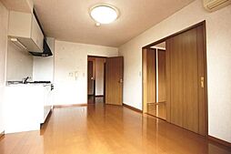 グランドプラム岡本 103 1階2DKのリビング/ダイニング