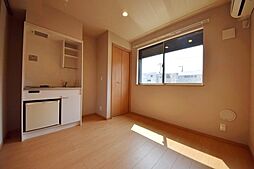 コートヤード砧 105 1階ワンルームのリビング/ダイニング