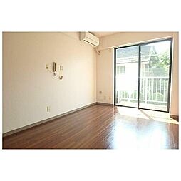 カーサドルチェ 103 1階ワンルームのリビング/ダイニング