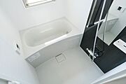 ★追い焚き・浴室乾燥機付きのバスルームです★