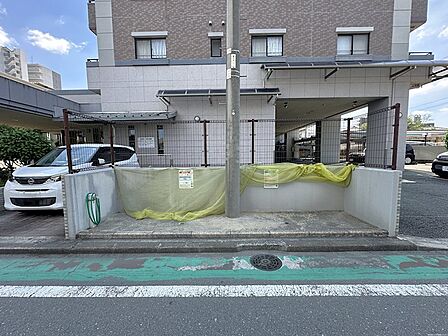 ゴミ捨て場