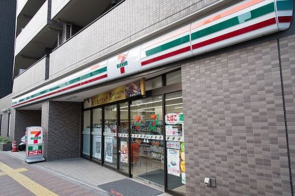 画像17:【コンビニエンスストア】セブンイレブン 文京小石川4丁目店まで328ｍ