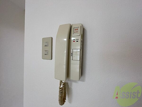 画像23:インターホンは通話ができるので急な訪問があっても安心です。