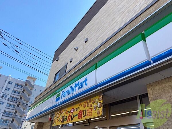 画像29:ファミリーマート札幌北1条西店 154m