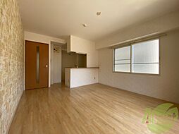 FEEL 5階1LDKのリビング/ダイニング