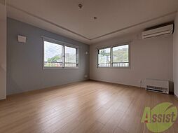 ラピス山の手 4階2LDKのリビング/ダイニング