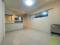 フォレストヒルズNE44 4階1LDKのリビング/ダイニング