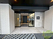 前面道路、建物周り等