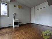 色々な角度から撮ってみましたが想像つきますか？
