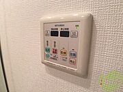 浴室乾燥機付きのお風呂です！快適に使えそうですね。