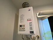 給湯器は簡単操作で温度調整ができますよ。
