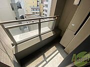 バルコニーが付いていますので一息ついてみてはいかがですか。