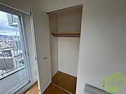 収納もバッチリあるのでお部屋が片付きますよ！