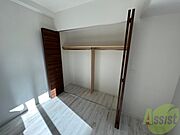 寝室の収納です。部屋がすっきり片付きます。