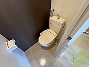 トイレです。ウォシュレット付を探している方、おすすめです。