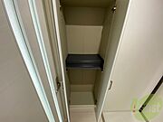 収納スペースがもう一つ。荷物が多くても安心です！