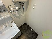 洗濯機はこちらの専用スペースに置けます！