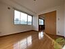 寝室：寝室です。部屋をどう使うかはあなた次第です！