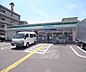 周辺：ファミリーマート西院清水町店まで221m