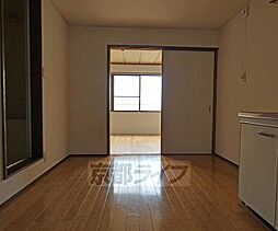 カトルジュ−ヌII 401 4階2DKのリビング/ダイニング